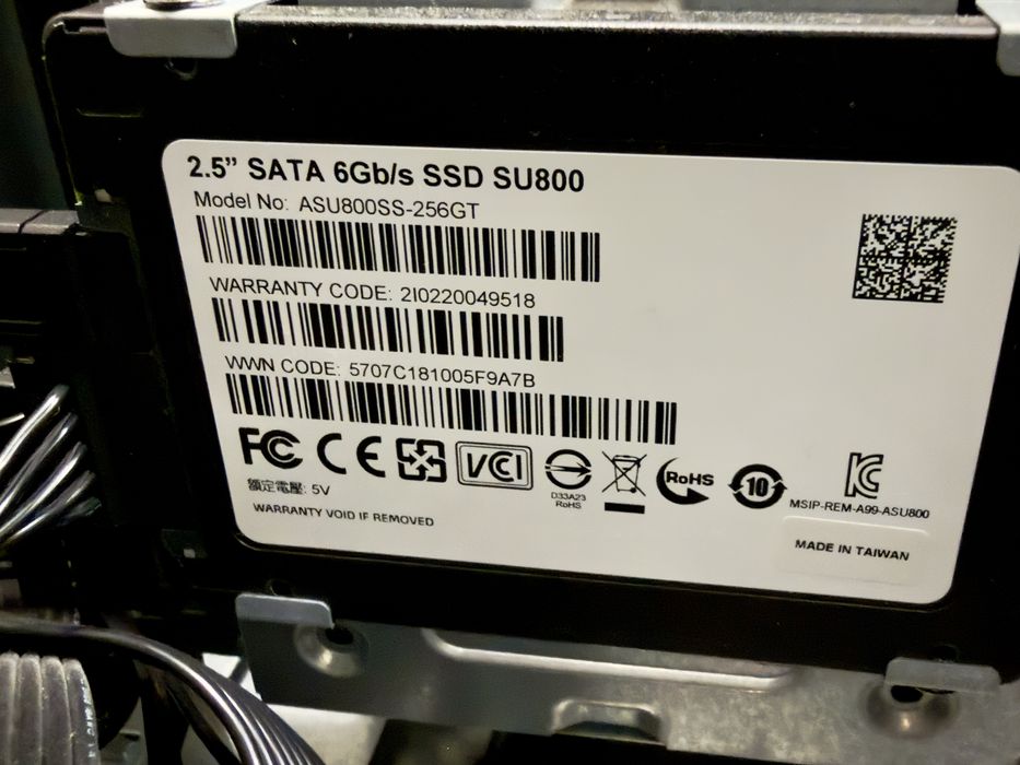 Компютър i3 8GB RAM 256GB SSD 2TB HDD Win 11 Pro