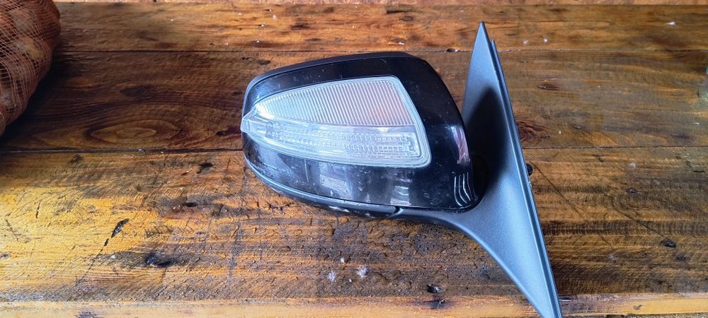 Oglinda dreapta Mercedes Benz c220 wc 204  2008