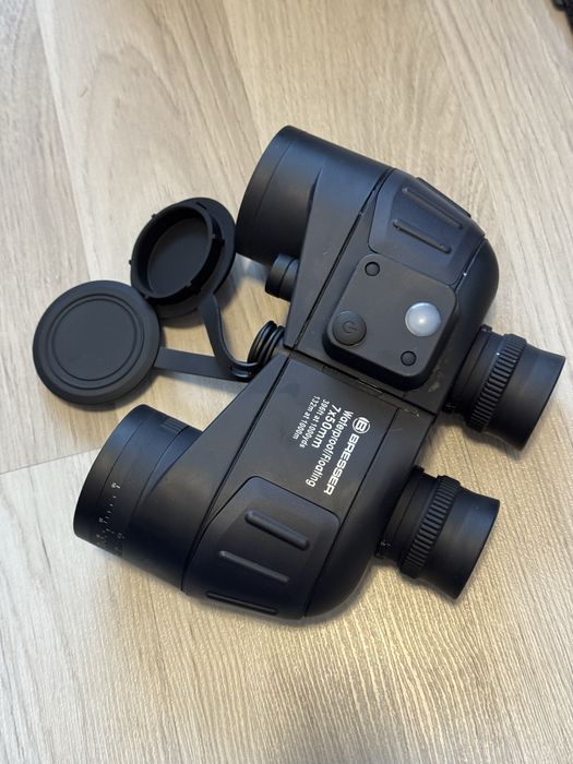 Binoclu maritim excelent