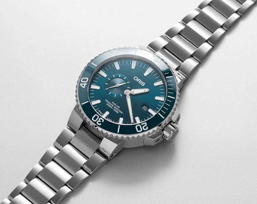 Швейцарские часы Oris Aquis Small Second, механика с автоподзаводом