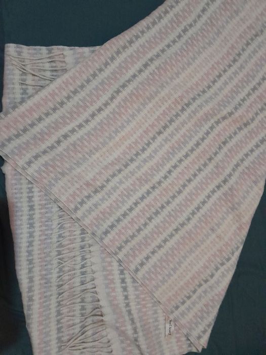 Женская одежда (кофта, джинсы,платье)