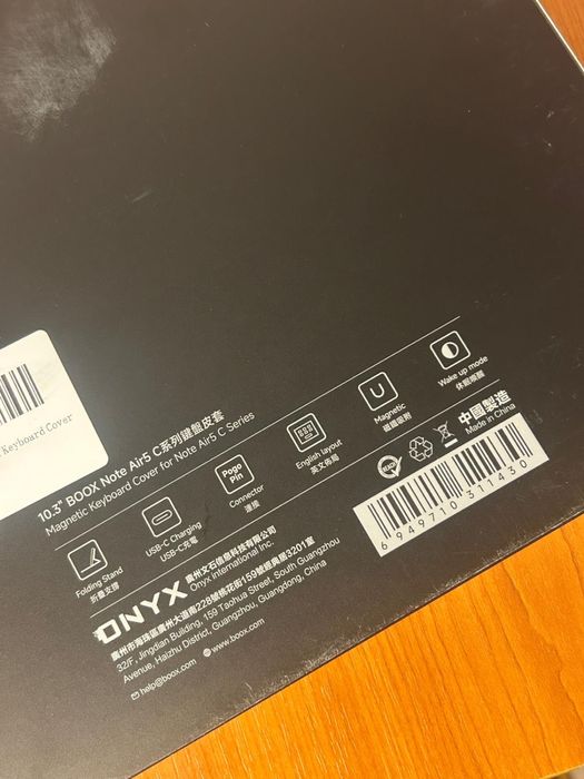 onyx boox note air 5 C e-book/magnetic keyboard cover noi sigilate