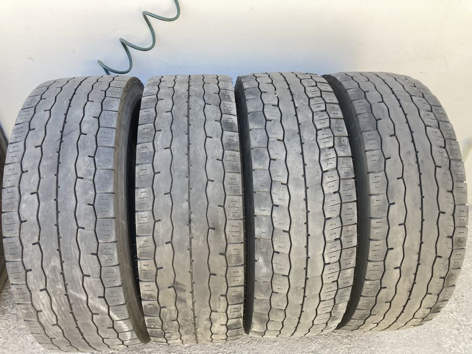 Диференциални гуми за камион 315-70-22.5 Remedina