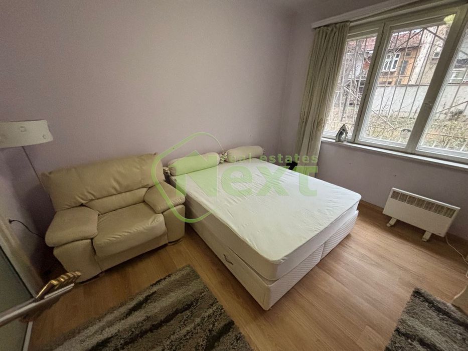 1-стаен в София-Център площ 50 цена 450