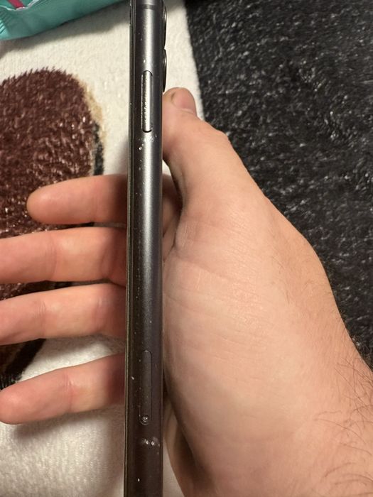 Vand iphone 11 stare 8/10