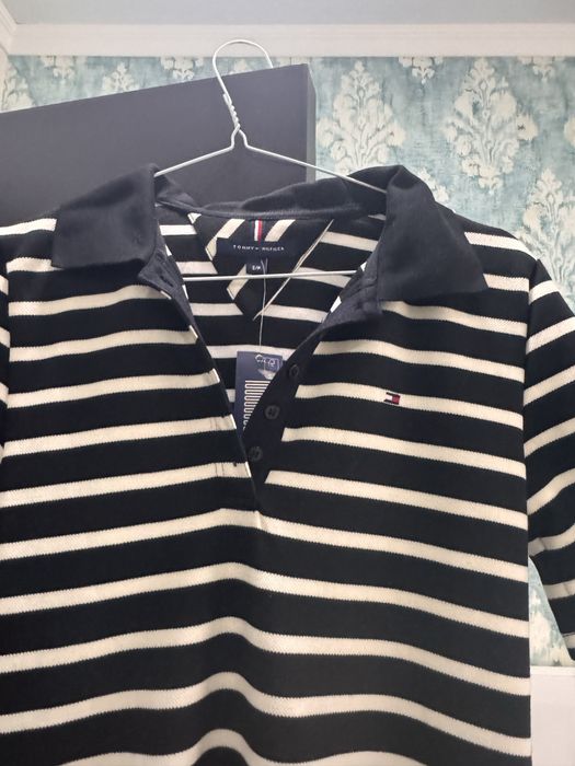 Платье томми хилфигер