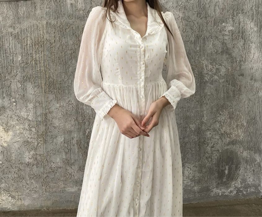 Продам платье размер s