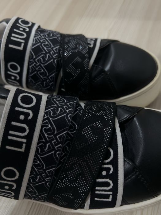 Оригинални обувки “Liu Jo”