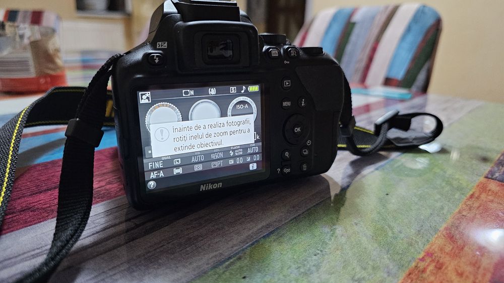 Camera Nikon D3500