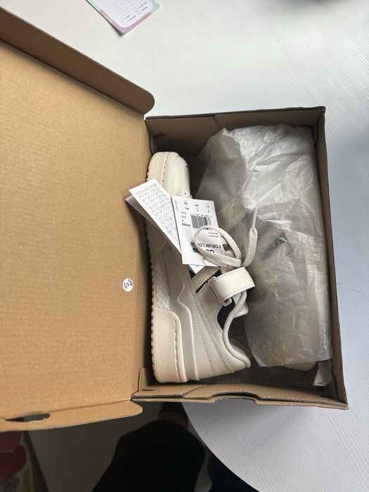 Маратонки adidas originals