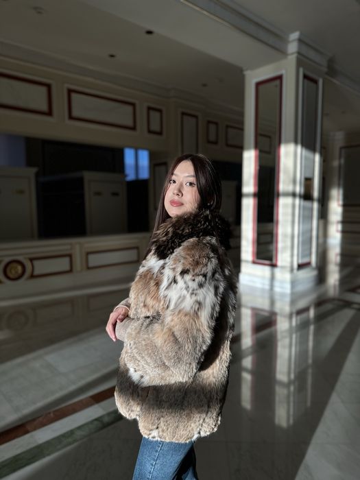 Продаю шубу из рыси