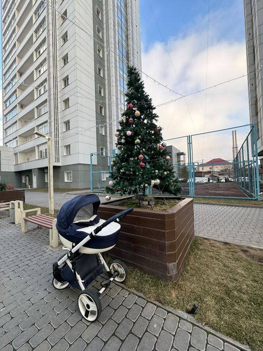 Коляска в хорошем состоянии