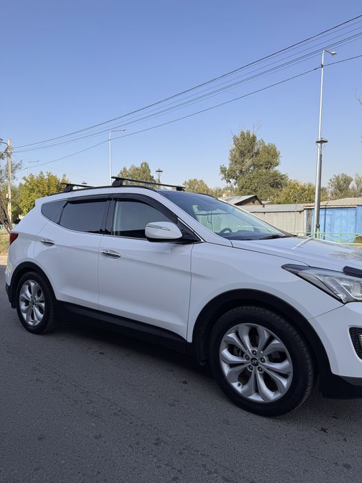 Продам Hyundai Santa-Fe