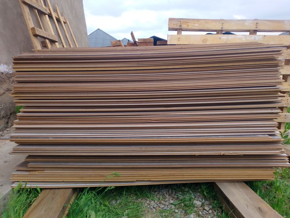 Ламинат паркет стройка