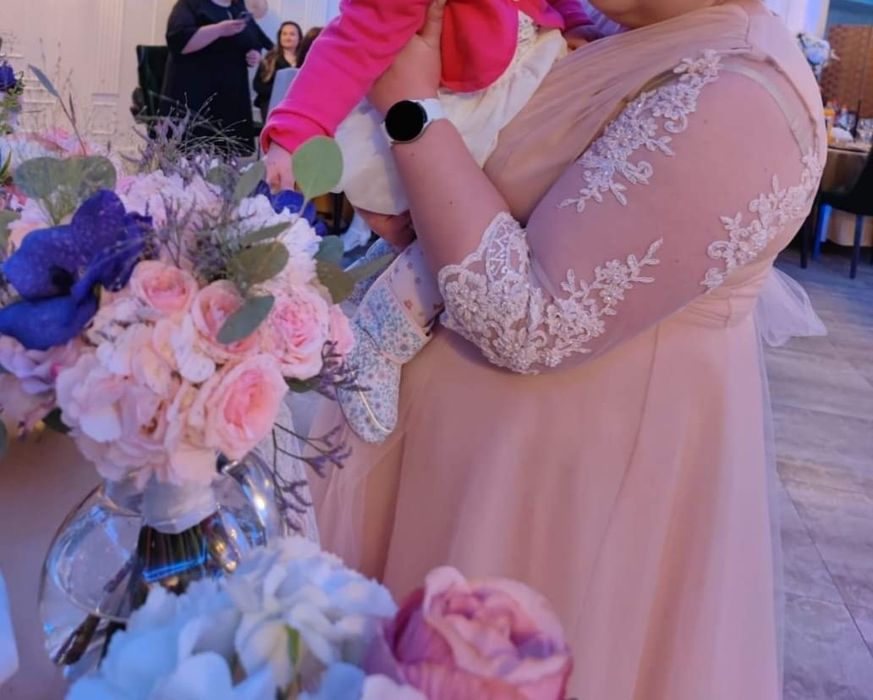 Rochie roz pudrat , masura 42-44