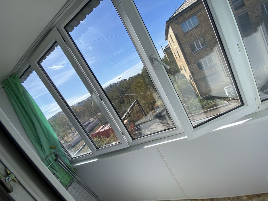 Продается 2х комн квартира