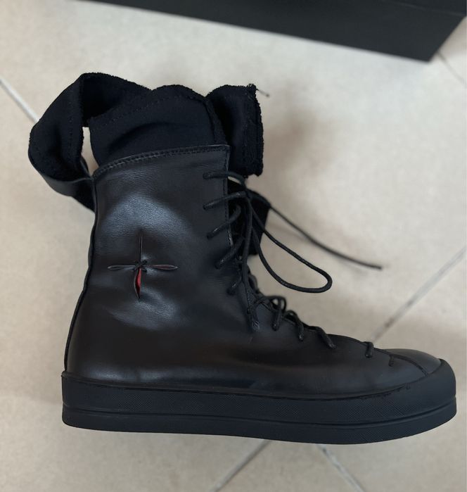 Дамски кецове от естествена кожа