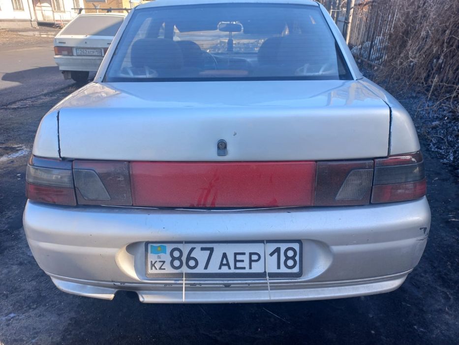 Продам машину 2110