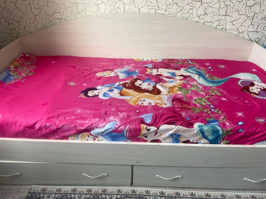 Продам кровать детский