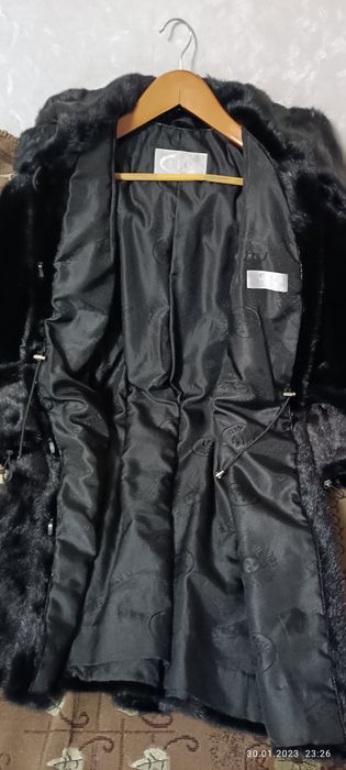Шуба норковая чёрная
