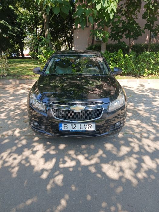 Vând chevrolet cruze 1,8  an 2011+ GPL  km 230000