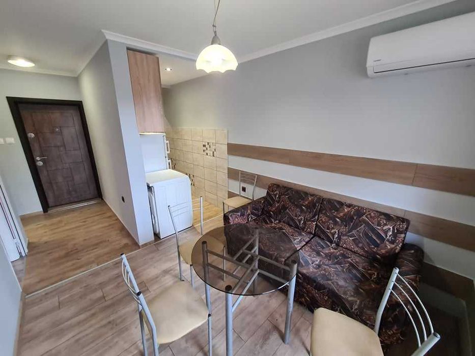 Дава се под наем Едностаен апартамент в Бургас, Възраждане - 45 кв.м за 175 € - Снимка #4