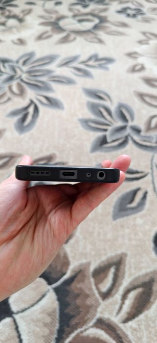 Продам realme 10 pro