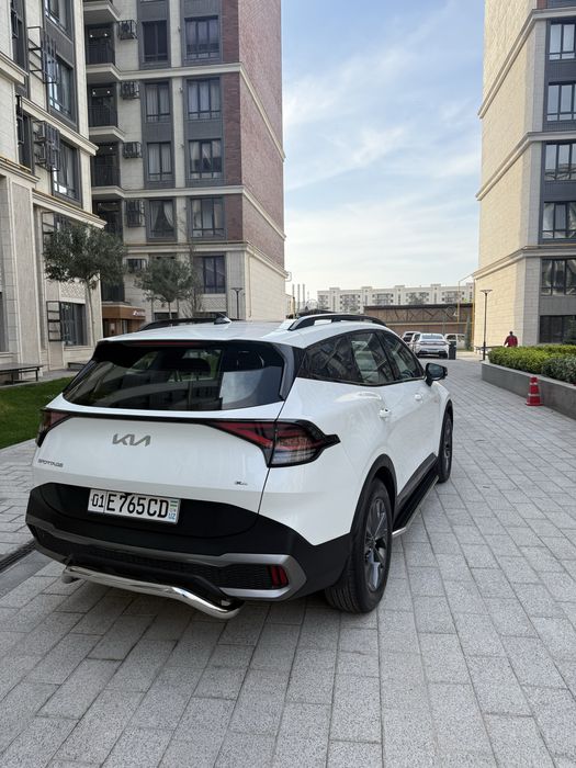 Kia Sportage  2023 bir qol 100% toza