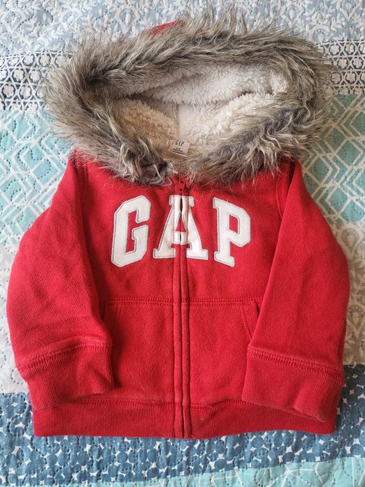 Дрешки за момиче размер 80