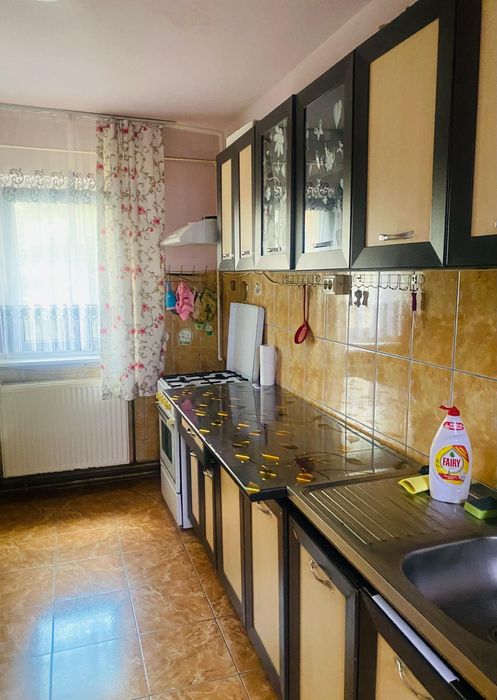 Apartament de închiriat