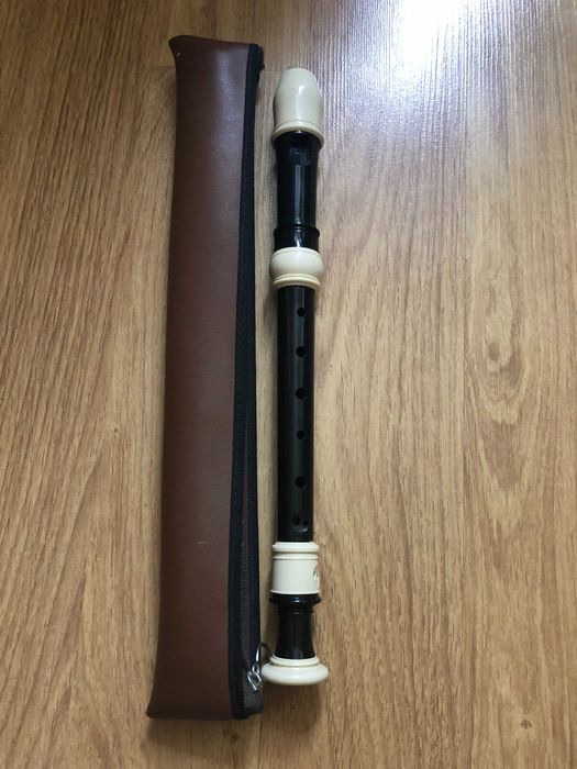 Fluier cu Husa Produs Nou