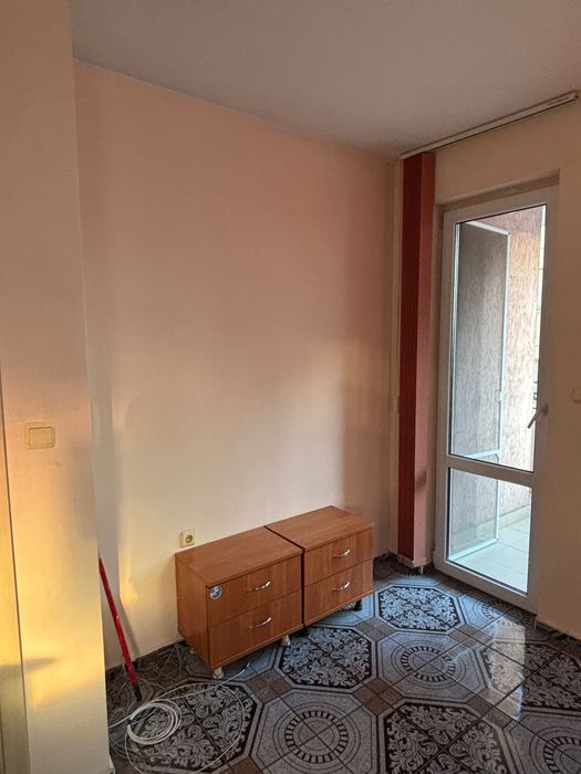 Дава се под наем Двустаен апартамент в Варна, Трошево - 65 кв.м за 382.5 € - Снимка #4