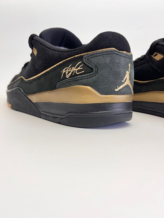 Jordan Flight Court, 44