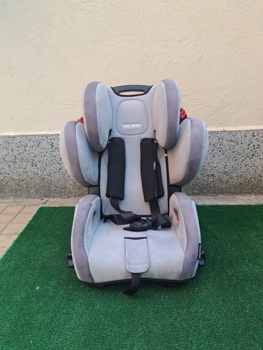 Детско столче за кола Recaro hero young sport
