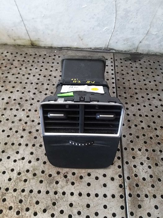 Grila ventilatie spate cotiera audi a3 8v 8v0819203a
