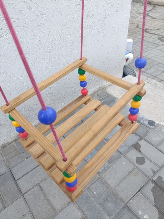 Детская качеля подвесная