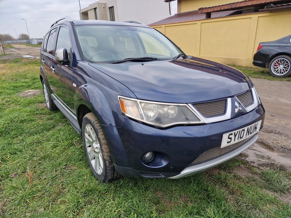 Dezmembrez Mitsubishi Outlander 2.2 156 cp 2007-2011