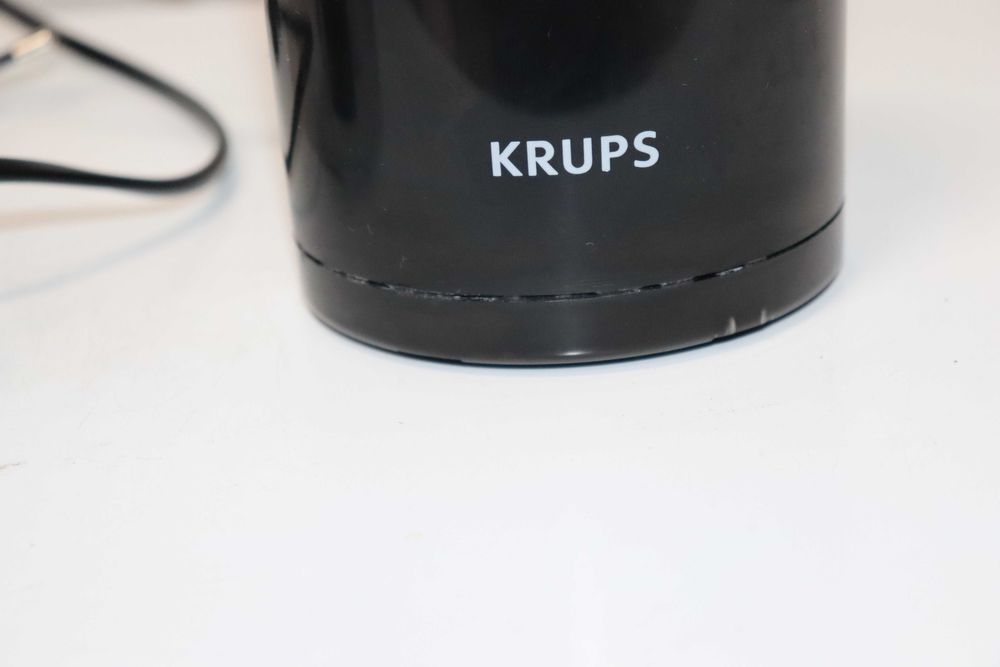Кафемелачка Krups (F20342) 200W Уред за смилане на кафе, лек ДЕФЕКТ