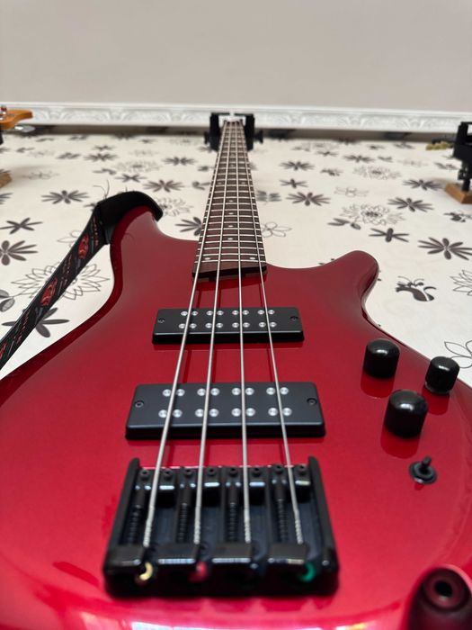 Бас китара Ibanez SR300EB-CA Candy Apple
