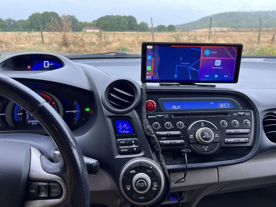 Honda Insight hibrid