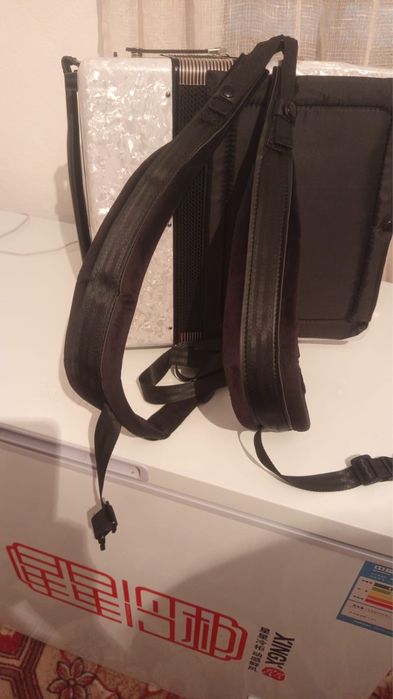 Продам баян музыкальный инструмент