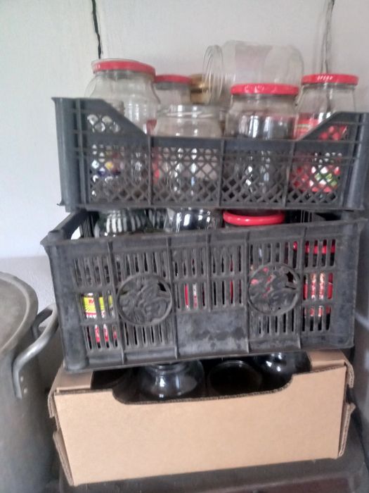 Продам банки 50тг.