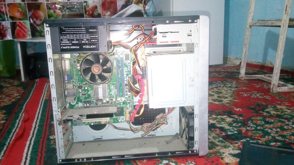 Personalni kompyuter sotiladi narxi arzon