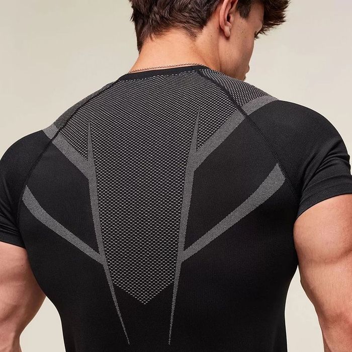 рашгард Gymshark