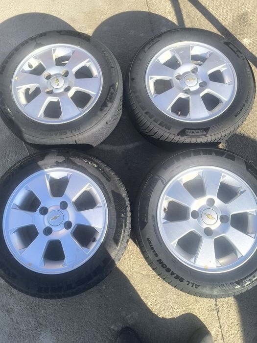 15 jentra saka diska balon