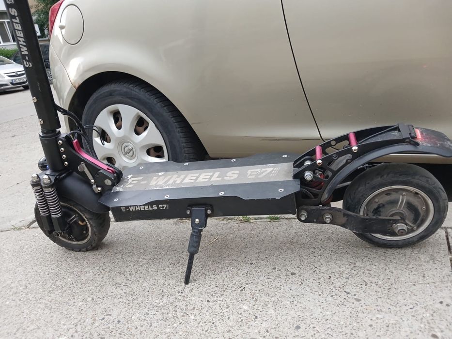 Vand Trotinetă electrică E-WHEELS E7i, pliabilă, suspensii față/spate