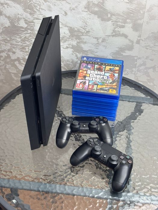 Продам игровую приставку PS4 / приставка sony playstation 4 / игры