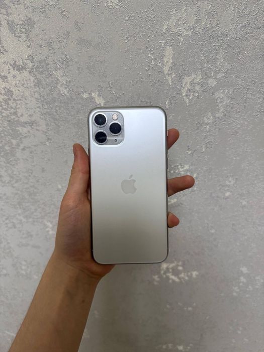 Продам Айфон 11 про