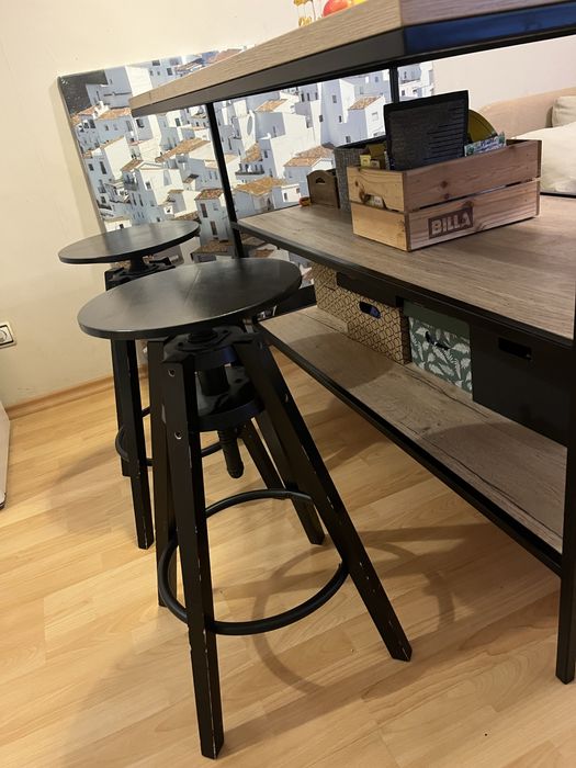 Остров за кухня / всекидневна