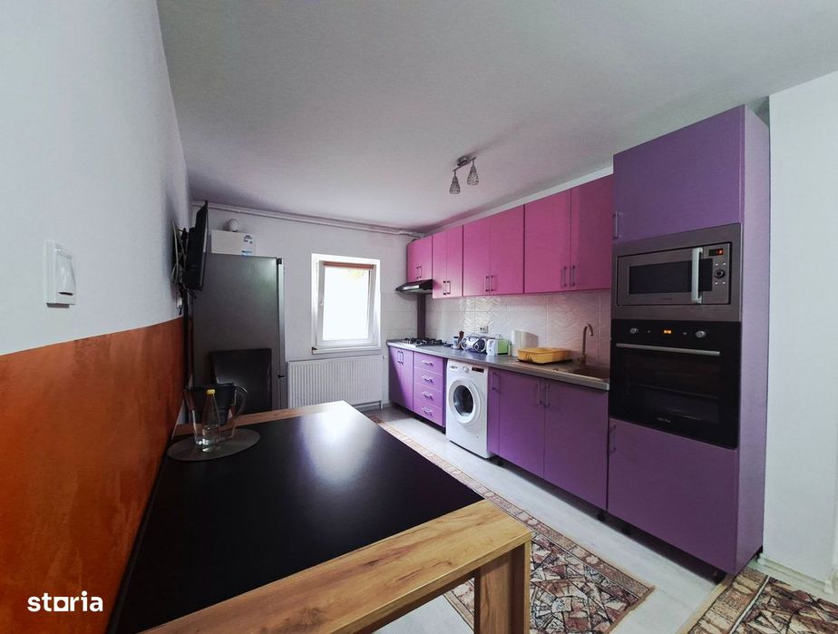 Apartament 3 camere, renovat | 2 băi | Zona - Spitalul Județean